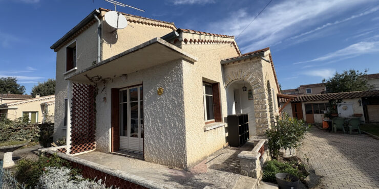 Charmante maison des années 60 à Carpentras Quartier calme et recherché