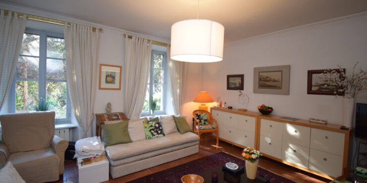 Maison    4 suites, cour et grange   Carpentras