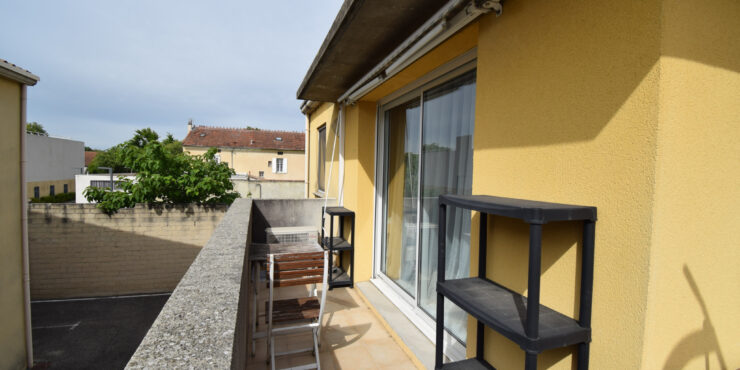 Appartement T3 avec terrasse plein sud et parking dans une résidence sécurisée