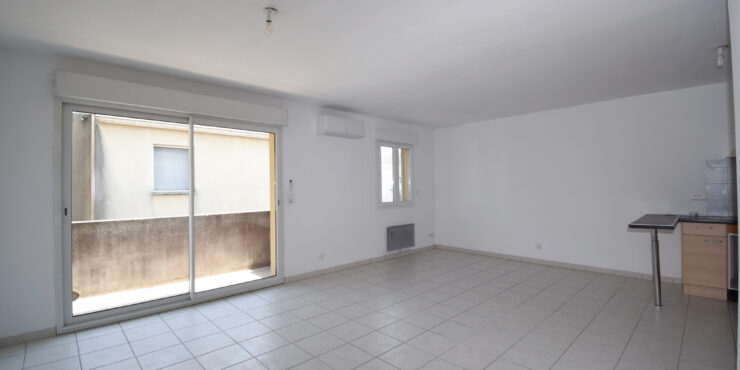 Appartement T3 avec terrasse plein sud et parking dans une résidence sécurisée